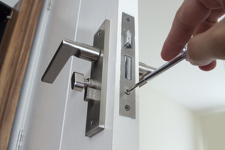 Our local locksmiths are able to repair and install door locks for properties in Ringwood and the local area.